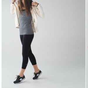 Lululemon Pace Rival Crop leggings size 4 black